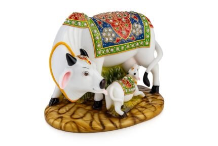 KAVIART Resin Kamdhenu Cow with Calf Idol for Mandir & Pooja Room | Vastu Sacred Statue | Religious Home & Temple Décor Gift